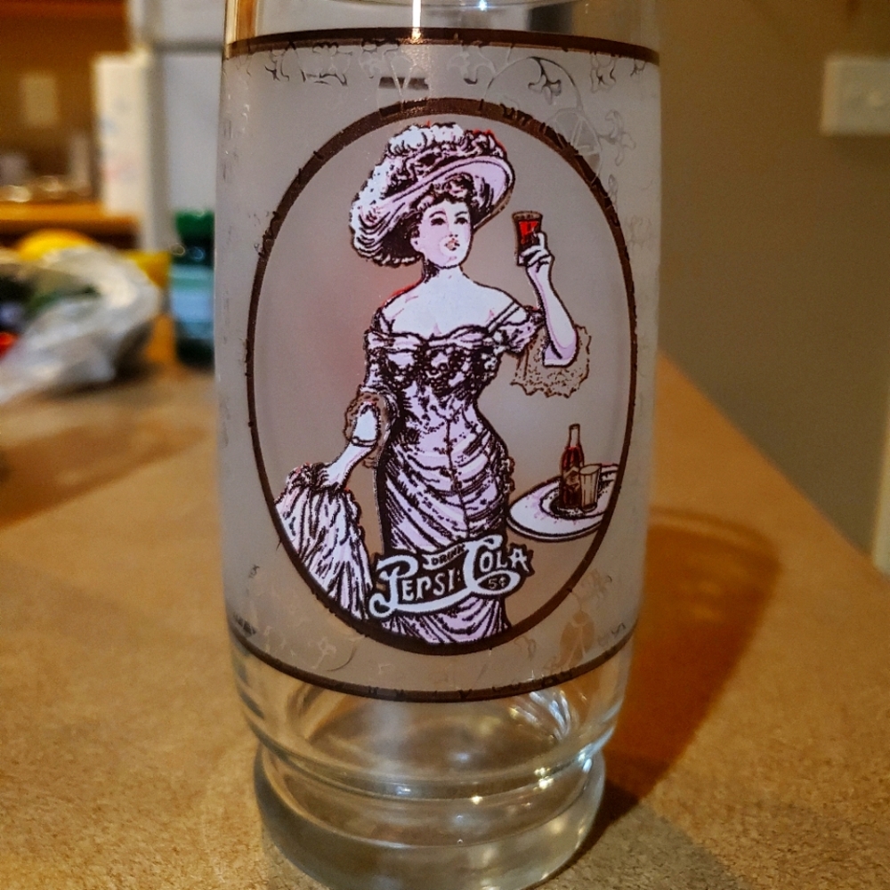 Pepsi cola glassware